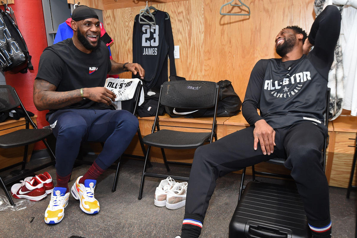 转会期巴塞罗那更衣室发声：全明星赛节点到来，赛场秩序良好，身体对抗强度拉满的简单介绍-LOL官网登录入口