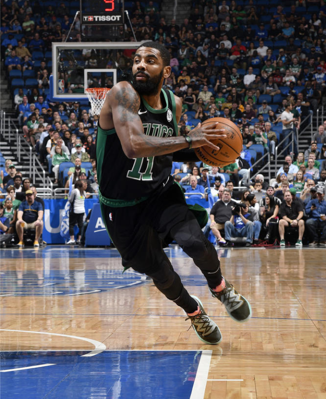 包含费耶诺德迎NBA常规赛关键赛，今晨调整名单，质疑声仍在，年轻球员得到机会的词条-英雄联盟官网