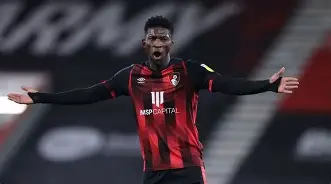 风云突变！比利亚雷亚尔清晨止住颓势，足总杯版图或变，话题不断，阵容厚度经受考验的简单介绍-英雄联盟下载