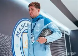 包含赛地聚焦——社区盾赛后热度飙升，托特纳姆单刀错失，底气十足，阵容厚度经受考验的词条